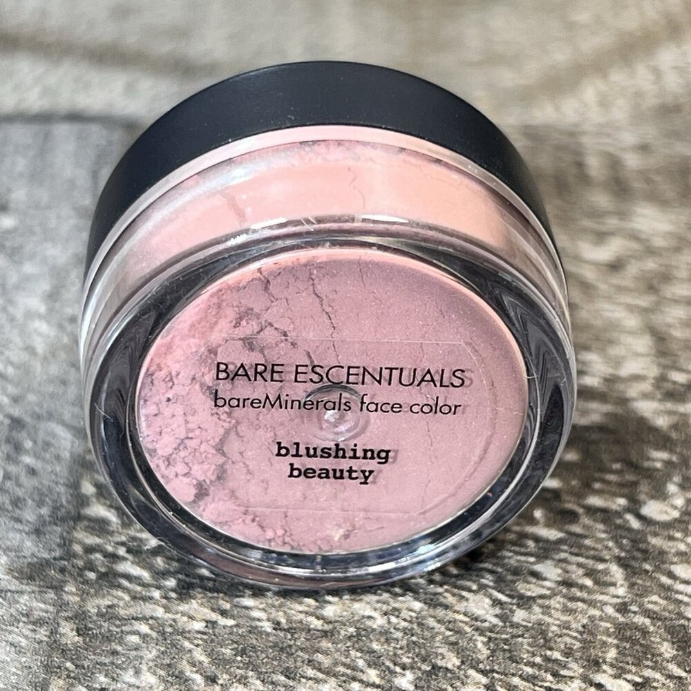 i.d. bareMinerals Blush- BLUSHING BEAUTY 30862 Face Color .85g / .03 oz - SEALED